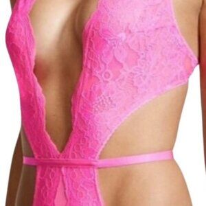 Very Sexy Shine Strap Lace Crotchless TeddySize S